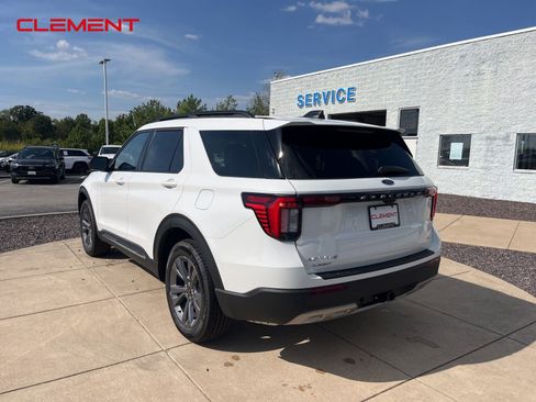New 2025 Ford Explorer Active w/ Active Comfort Package image 25