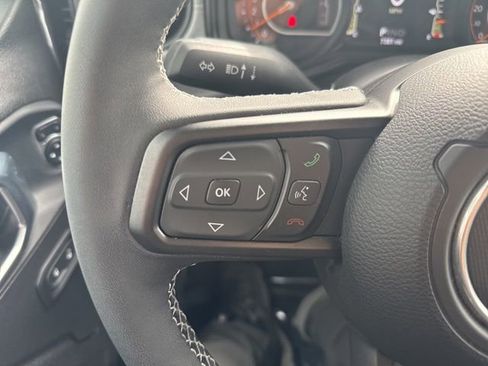 Certified 2025 Jeep Wrangler Sport AWD/4WD image 15