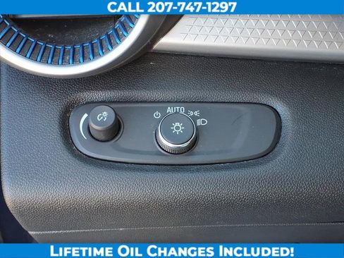 Used 2024 Chevrolet Trax LS w/ LS Convenience Package image 15