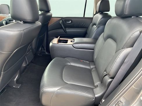 Used 2023 Nissan Armada SL w/ Captain's Chairs Package image 16
