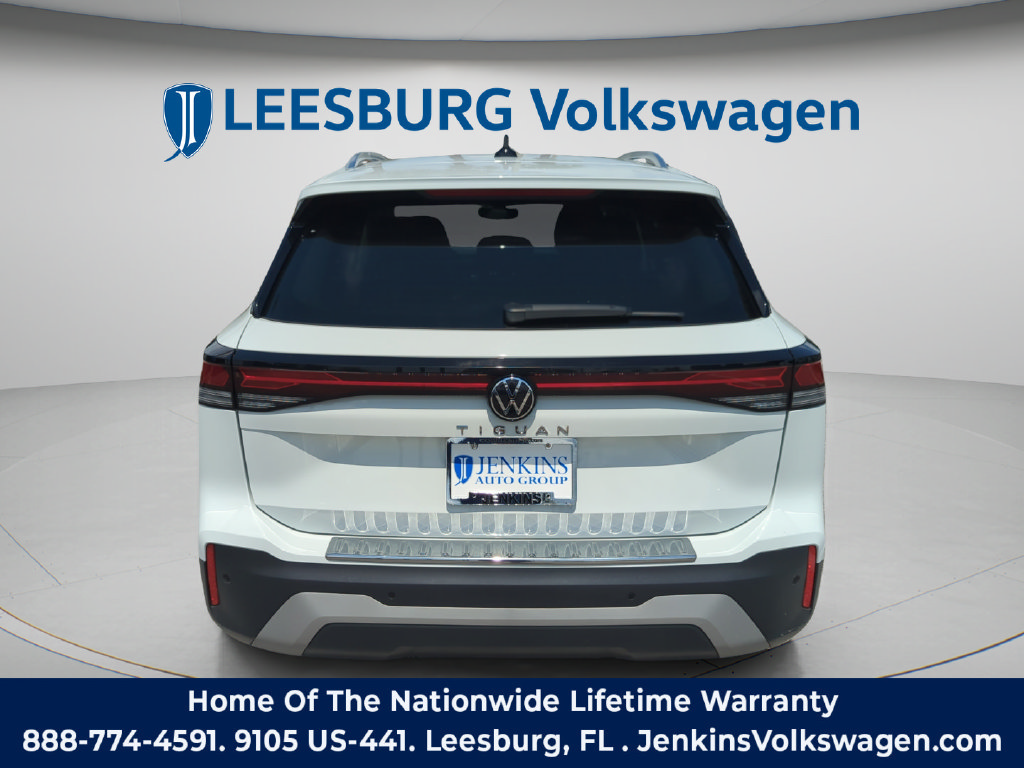 Used 2025 Volkswagen Tiguan S FWD image 7