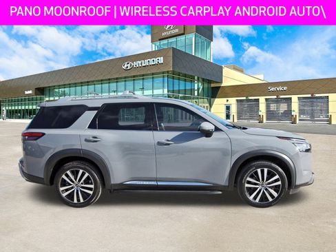 Used 2023 Nissan Pathfinder Platinum w/ Lighting Package (N93) image 4