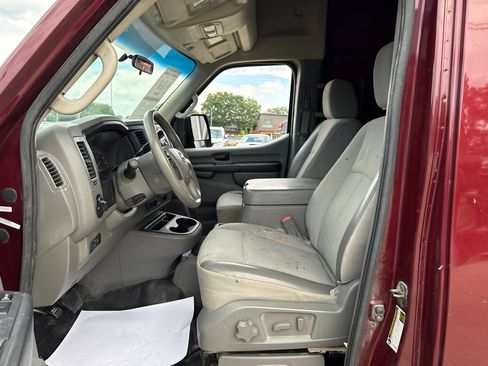 Used 2012 Nissan NV 2500 SV w/ Side Curtain Airbag Pkg RWD image 23