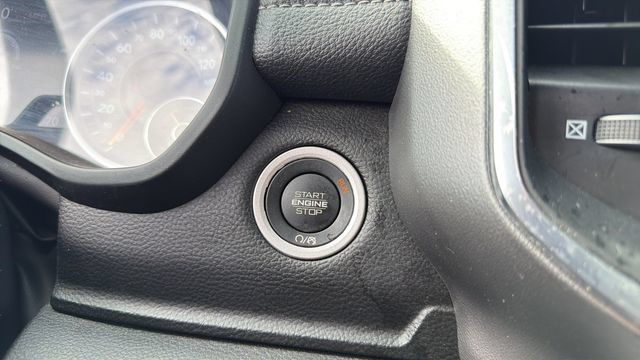 Used 2025 RAM 1500 Laramie AWD/4WD image 28