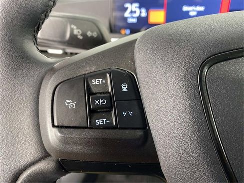 Used 2022 Ford Mustang Mach-E Select image 17