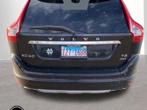 Used 2016 Volvo XC60 T5 Premier w/ Proximity Package image 5