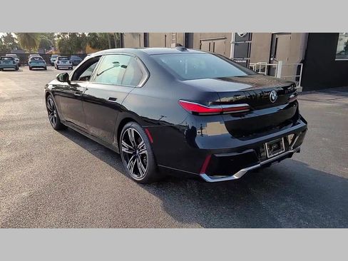 New 2025 BMW 740i 740i image 16