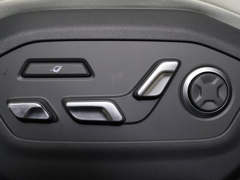 Certified 2025 Hyundai Santa Fe Calligraphy image 38