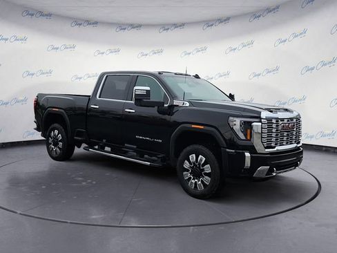 Used 2024 GMC Sierra 2500 Denali w/ Denali Reserve Package image 7