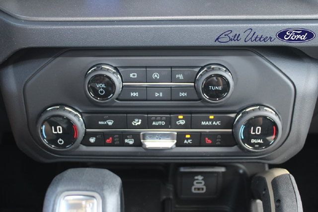 New 2026 Ford Bronco Badlands AWD/4WD image 14