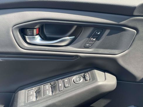 Used 2024 Honda Accord EX-L image 19