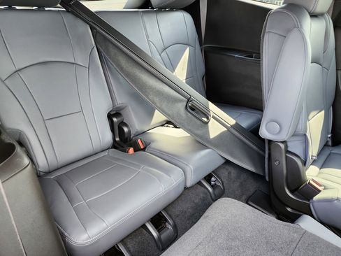 Used 2023 Buick Enclave Premium w/ Experience Buick Package image 16