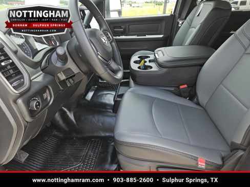 New 2026 RAM 2500 Tradesman w/ Bed Convenience Group AWD/4WD image 20