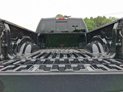 Used 2022 RAM 1500 Big Horn image 30