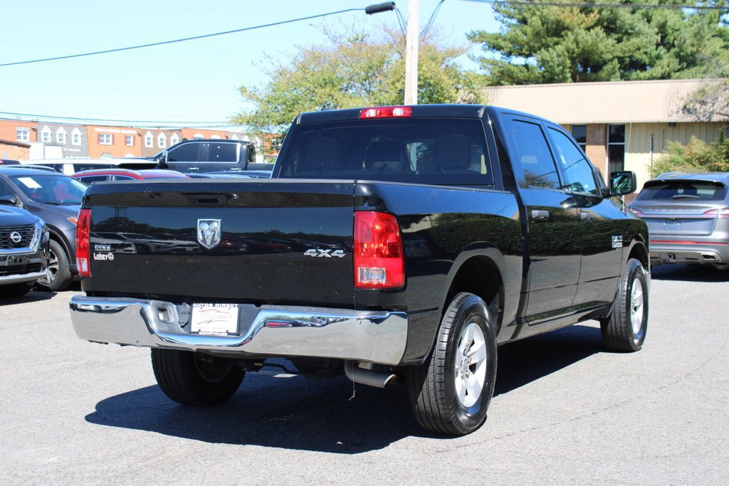 Used 2022 RAM 1500 Classic SLT AWD/4WD image 5