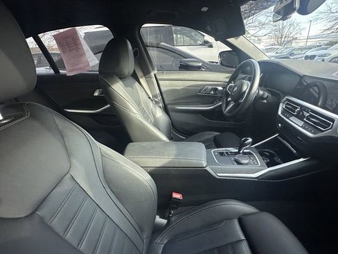 Used 2022 BMW M340i xDrive w/ Premium Package image 5