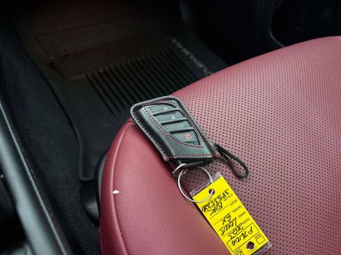 Used 2023 Lexus GX 460 Premium image 31