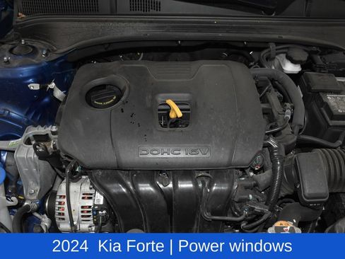 Used 2024 Kia Forte LXS FWD image 7