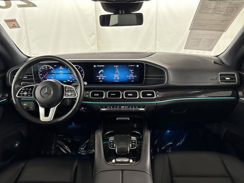 Used 2020 Mercedes-Benz GLS 450 4MATIC image 16