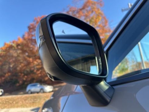 Used 2021 Nissan Rogue SL w/ Premium Package image 33