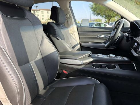 Certified 2023 Genesis Electrified GV70 AWD/4WD image 20