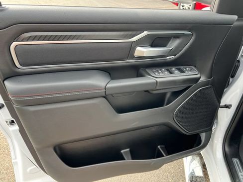 New 2026 RAM 1500 Big Horn AWD/4WD image 9