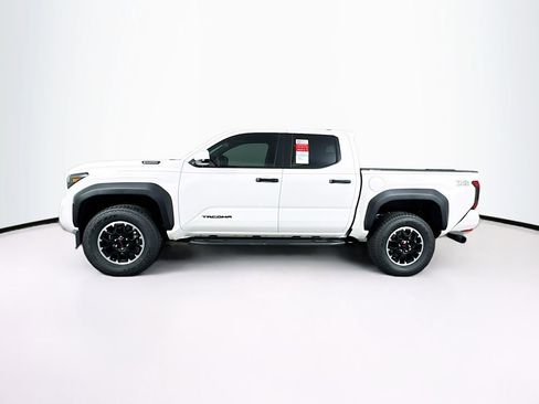 New 2025 Toyota Tacoma TRD Off-Road image 5
