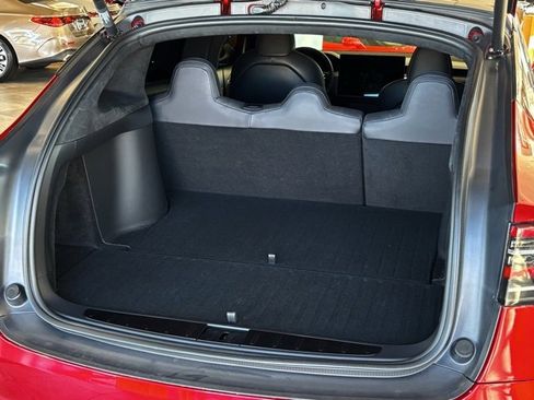 Used 2024 Tesla Model X image 40