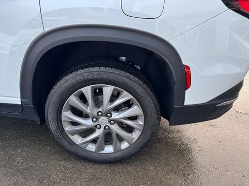 Used 2025 Buick Enclave Preferred image 14