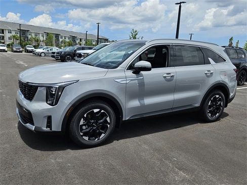 New 2025 Kia Sorento S w/ Panoramic Sunroof Package image 2