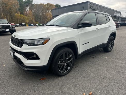 New 2026 Jeep Compass Limited AWD/4WD image 12