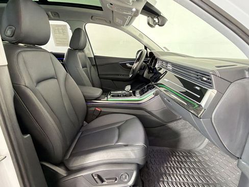 Used 2023 Audi Q7 3.0T Prestige AWD/4WD image 31