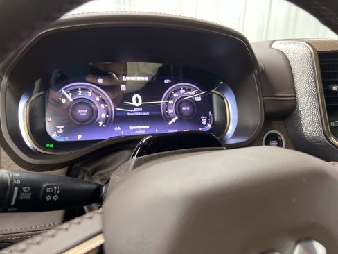 Used 2025 RAM 1500 Limited image 21