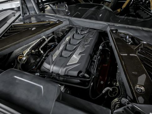 Used 2020 Chevrolet Corvette Stingray Preferred Cpe w/ 2LT Preferred Equipment Group image 17