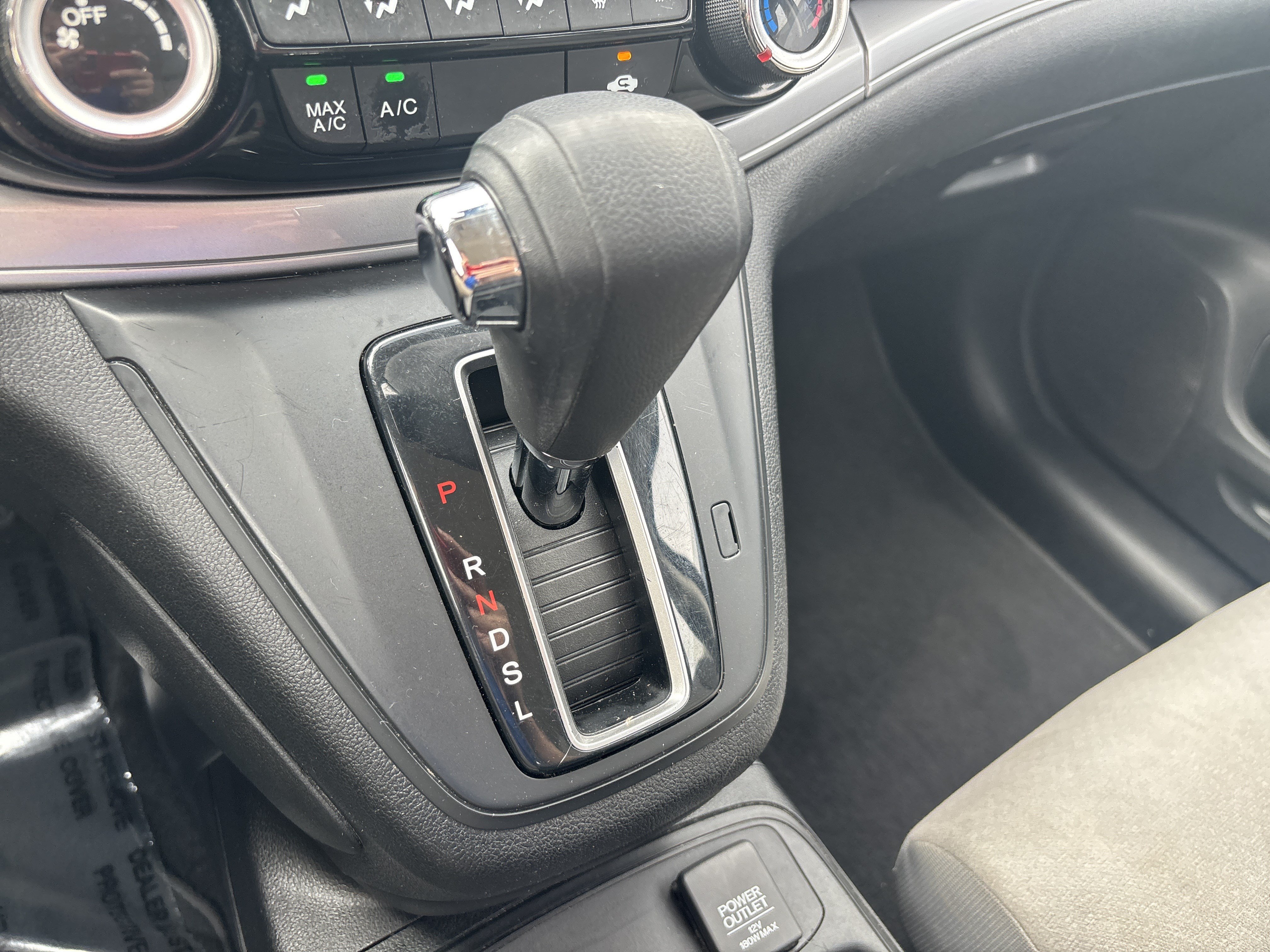 Used 2015 Honda CR-V LX image 17