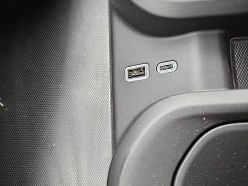 New 2026 GMC Sierra 1500 AT4 w/ Technology Package AWD/4WD image 23