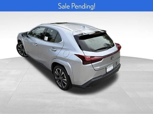 Used 2025 Lexus UX 300h AWD w/ Accessory Package (Z1) image 4