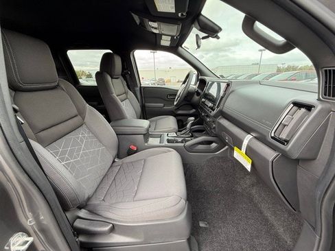New 2026 Nissan Frontier SV w/ SV Convenience Package image 17