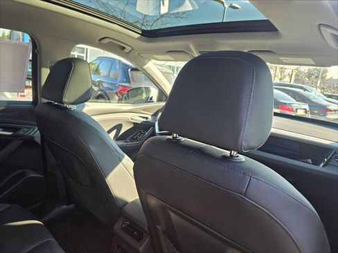 New 2025 Audi Q6 e-tron Premium image 16