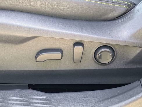 Used 2025 Subaru Outback Onyx Edition AWD/4WD image 19