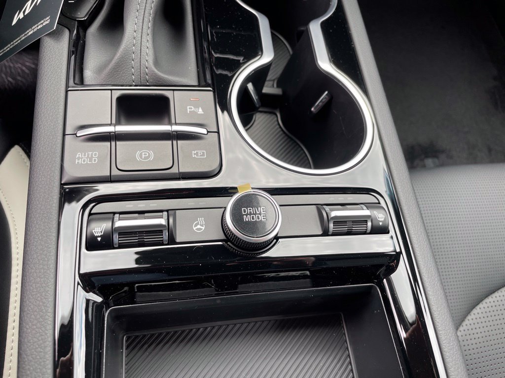 New 2027 Kia K5 GT-Line AWD/4WD image 21
