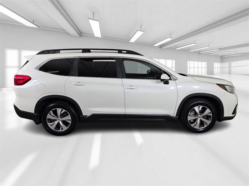Certified 2021 Subaru Ascent Premium w/ Convenience Package image 8