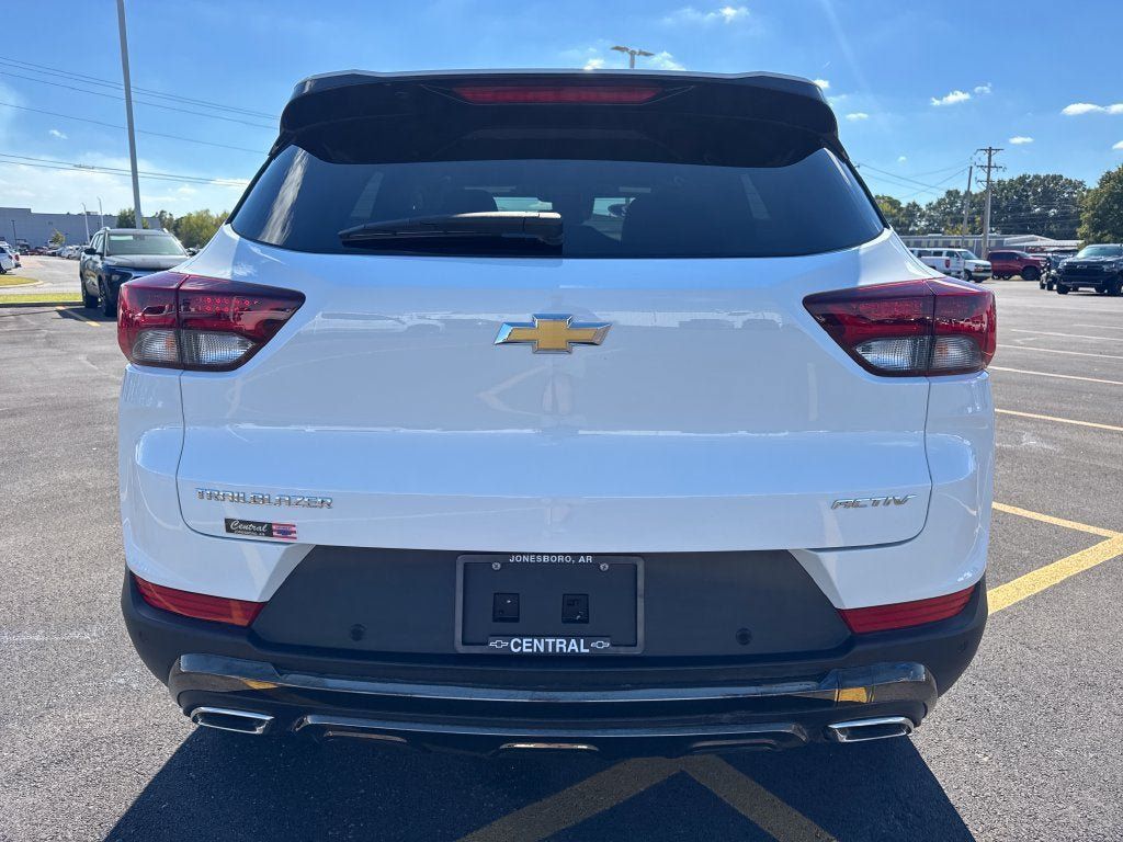 Used 2022 Chevrolet TrailBlazer ACTIV w/ Convenience Package FWD image 5