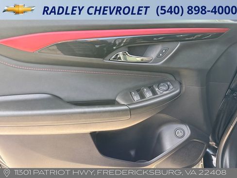 Used 2025 Chevrolet TrailBlazer RS w/ Convenience Package image 5