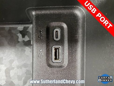 Used 2024 Chevrolet Colorado W/T image 31