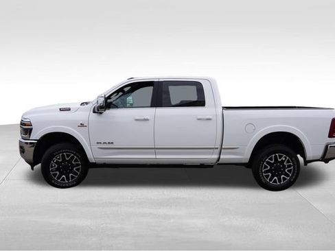 Certified 2025 RAM 3500 Limited AWD/4WD image 9
