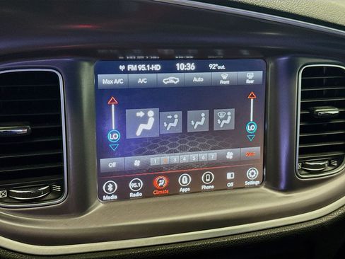Used 2019 Dodge Charger GT RWD image 12