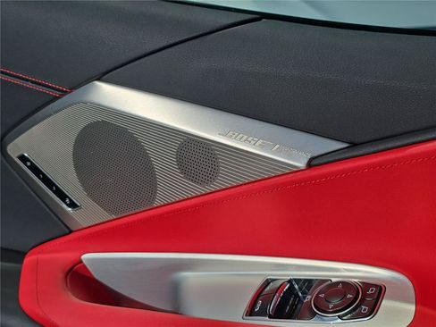 Used 2021 Chevrolet Corvette Stingray Preferred Cpe w/ Z51 Performance Package RWD image 13