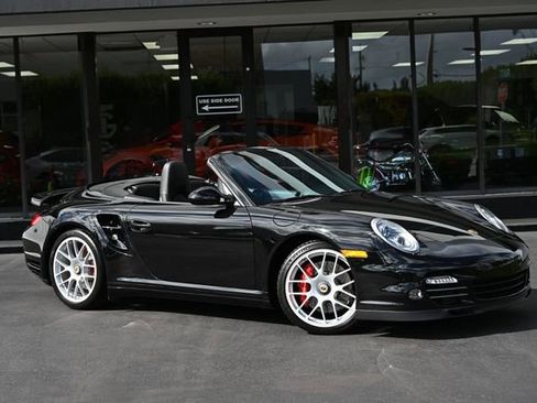 Used 2010 Porsche 911 Turbo image 6