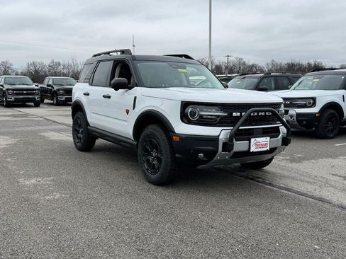 New 2026 Ford Bronco Sport Badlands w/ Sasquatch Badlands Package AWD/4WD image 2